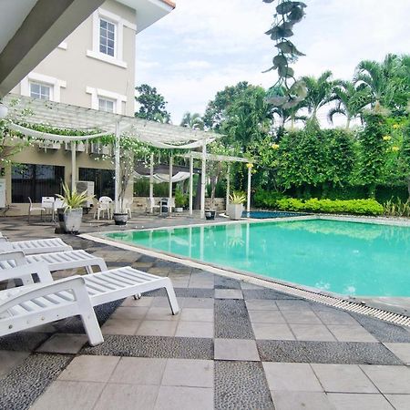 Country Heritage Hotel Surabaya Dış mekan fotoğraf