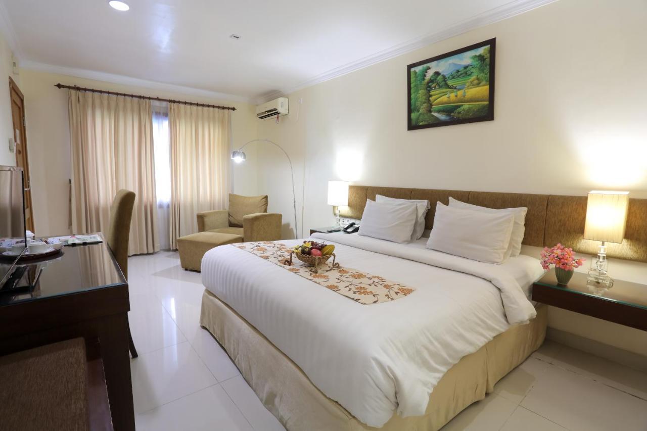 Country Heritage Hotel Surabaya Dış mekan fotoğraf