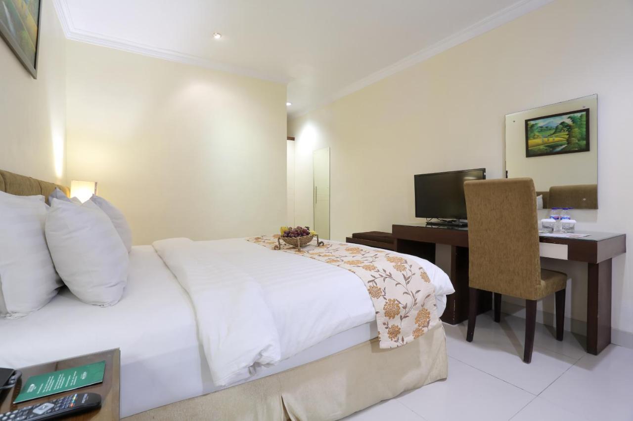 Country Heritage Hotel Surabaya Dış mekan fotoğraf