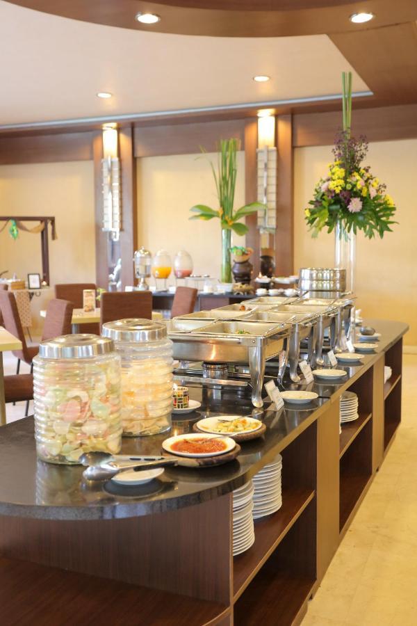 Country Heritage Hotel Surabaya Dış mekan fotoğraf