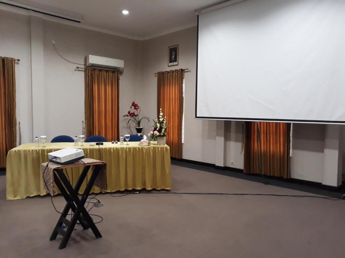 Country Heritage Hotel Surabaya Dış mekan fotoğraf