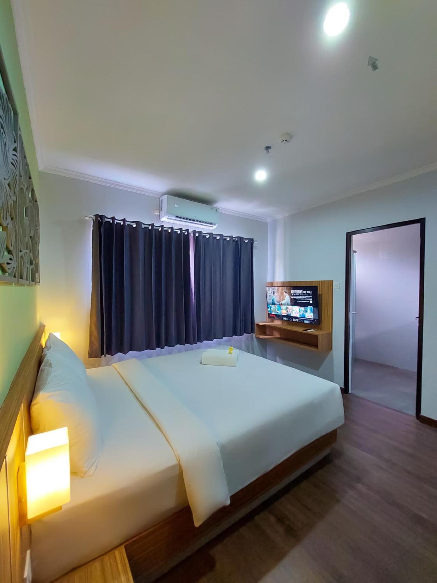 Country Heritage Hotel Surabaya Dış mekan fotoğraf