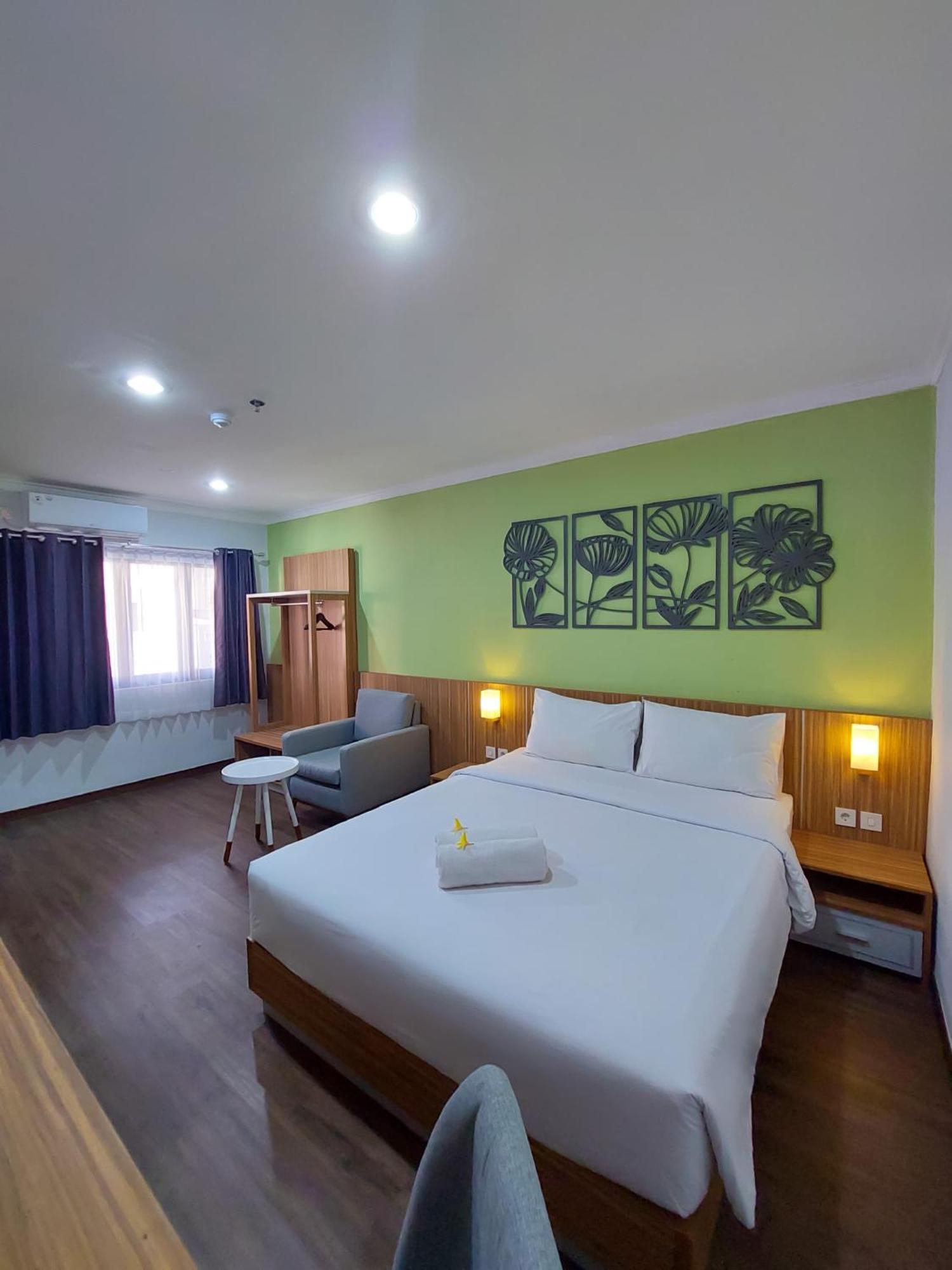 Country Heritage Hotel Surabaya Dış mekan fotoğraf
